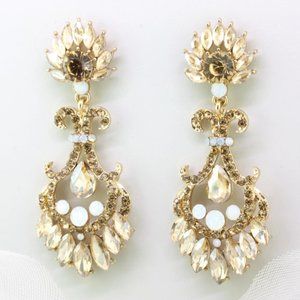 NWOT Austrian Crystal Bridal Jewelry Chandelier Earrings